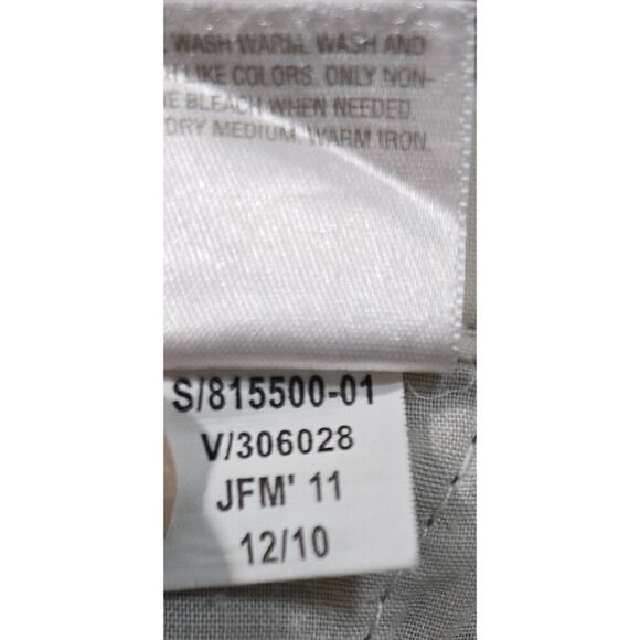 Old Navy Mens Gray Skull & Crossbones Chino Shorts 32W Nautical pirate beach - Picture 4 of 10